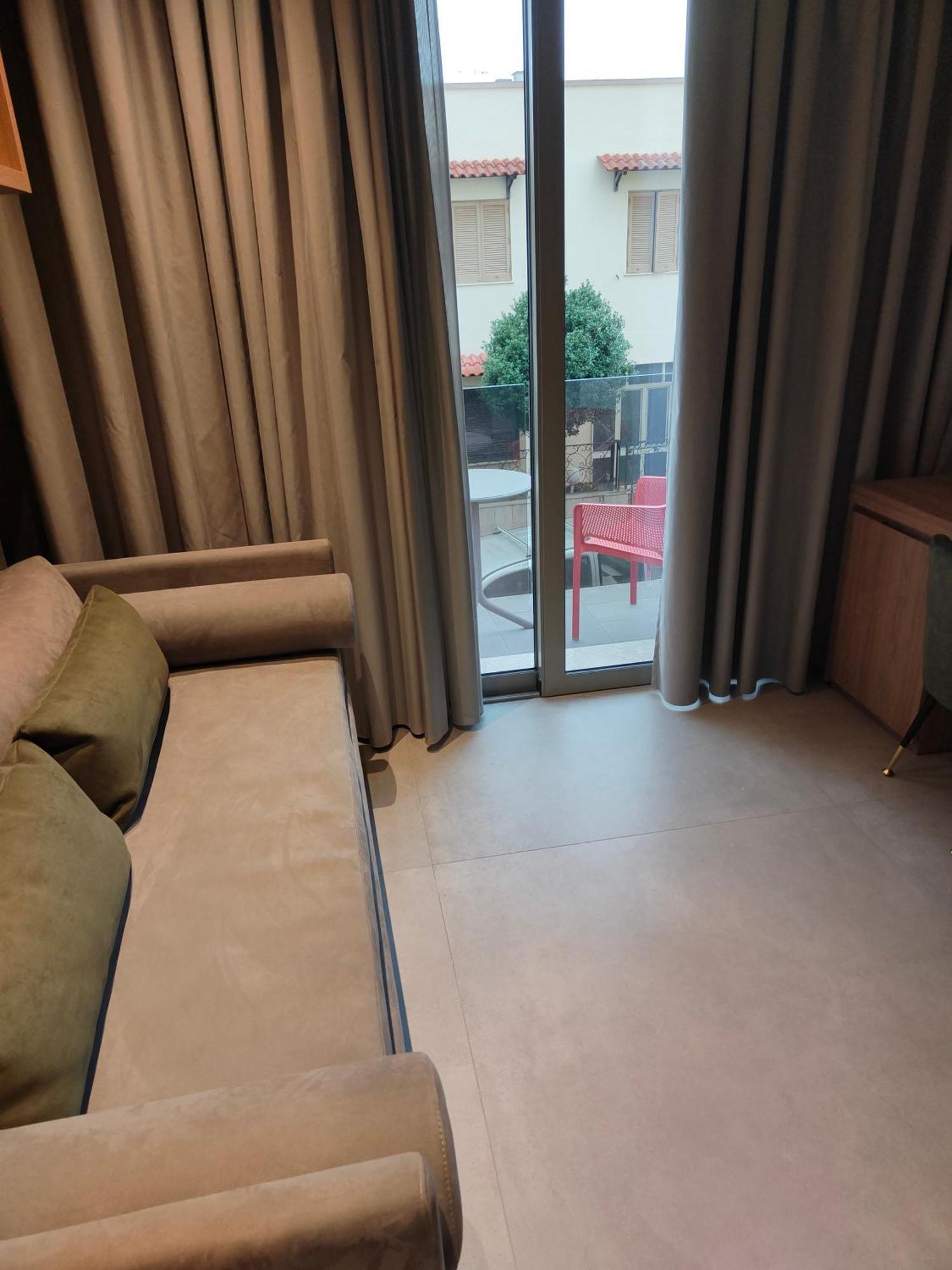 10 Catalani Rooms 포르토 세자레오 외부 사진
